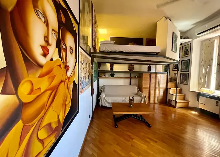 Our Arty Flat In Monti